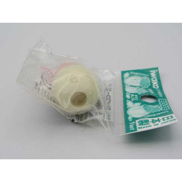 NEW Sealed Pink Baby Chick in Egg Eraser Iwako Japanese Pencil Topper PVA Free - Picture 4 of 12